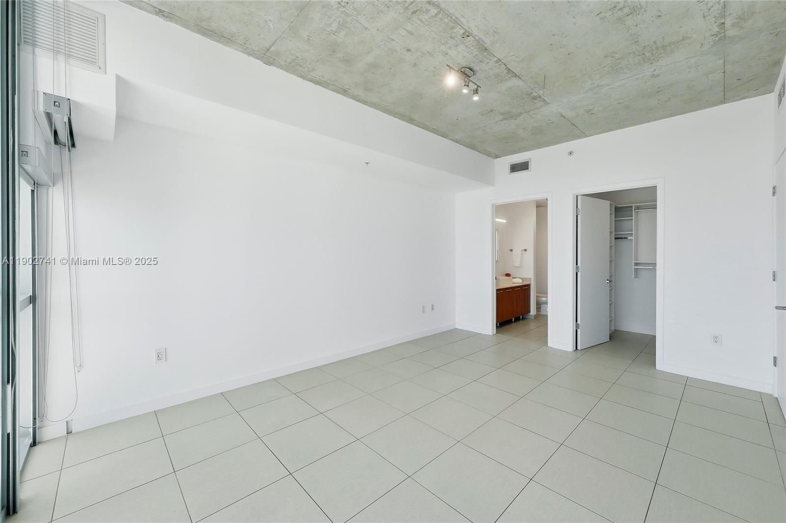 3301 NE 1st Ave #H2804, Miami FL 33137
