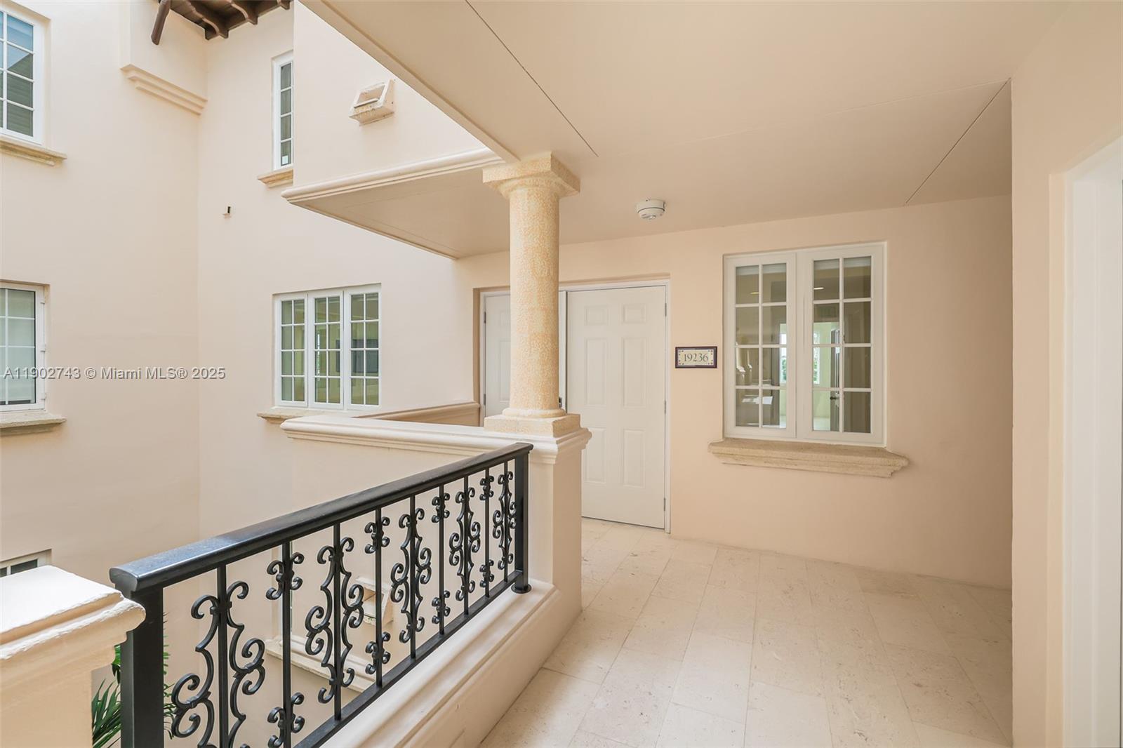 19236 Fisher Island Dr #19236, Miami Beach FL 33109