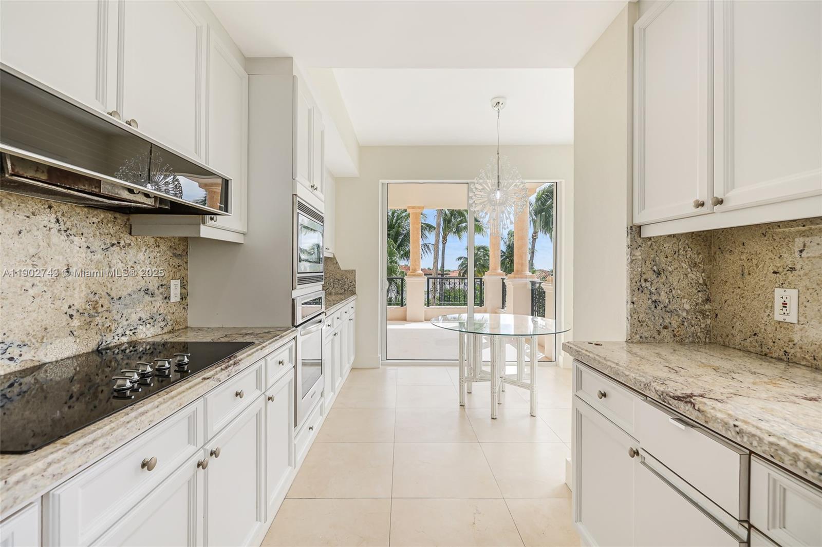 19236 Fisher Island Dr #19236, Miami Beach FL 33109