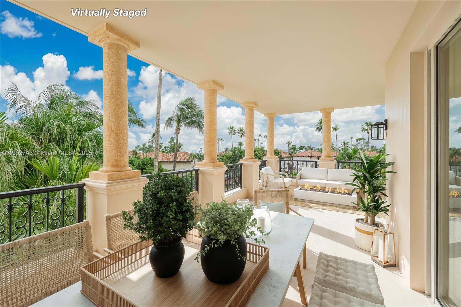 19236 Fisher Island Dr #19236, Miami Beach FL 33109