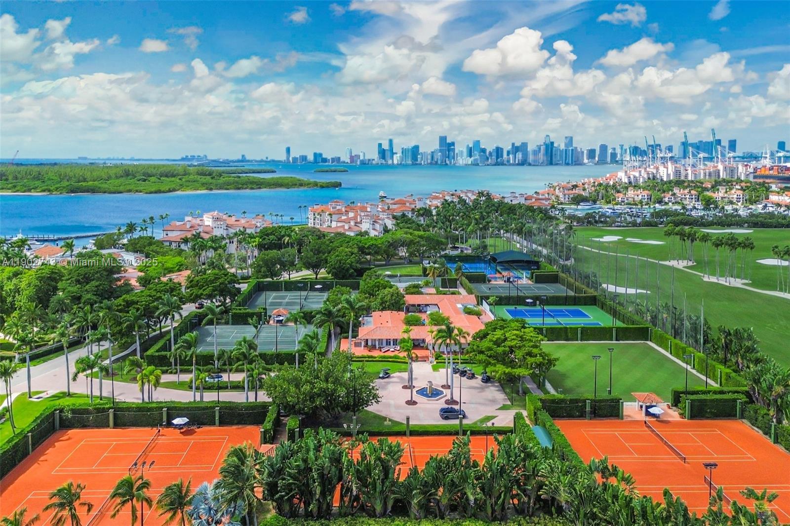 19236 Fisher Island Dr #19236, Miami Beach FL 33109