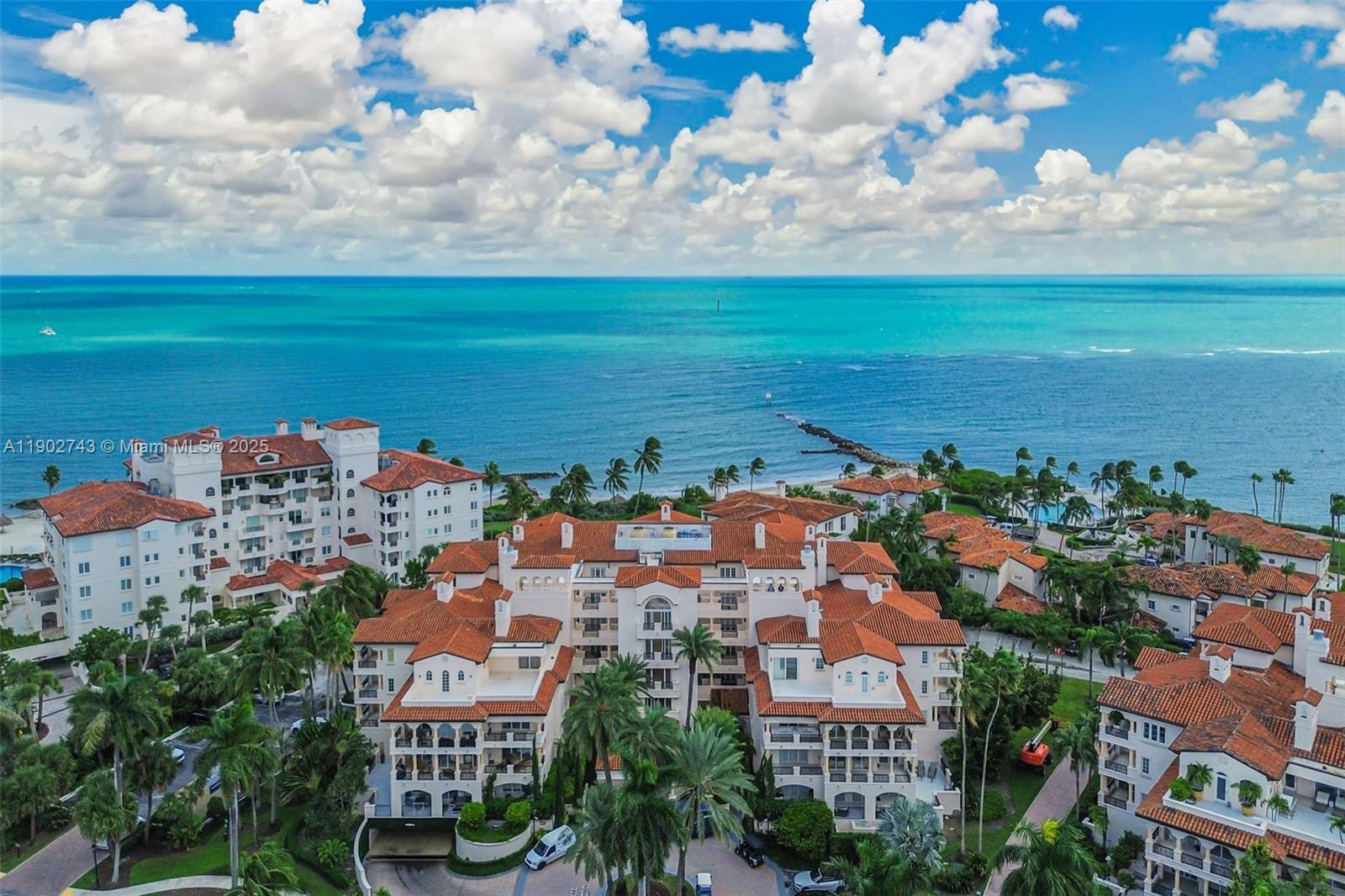 19236 Fisher Island Dr #19236, Miami Beach FL 33109