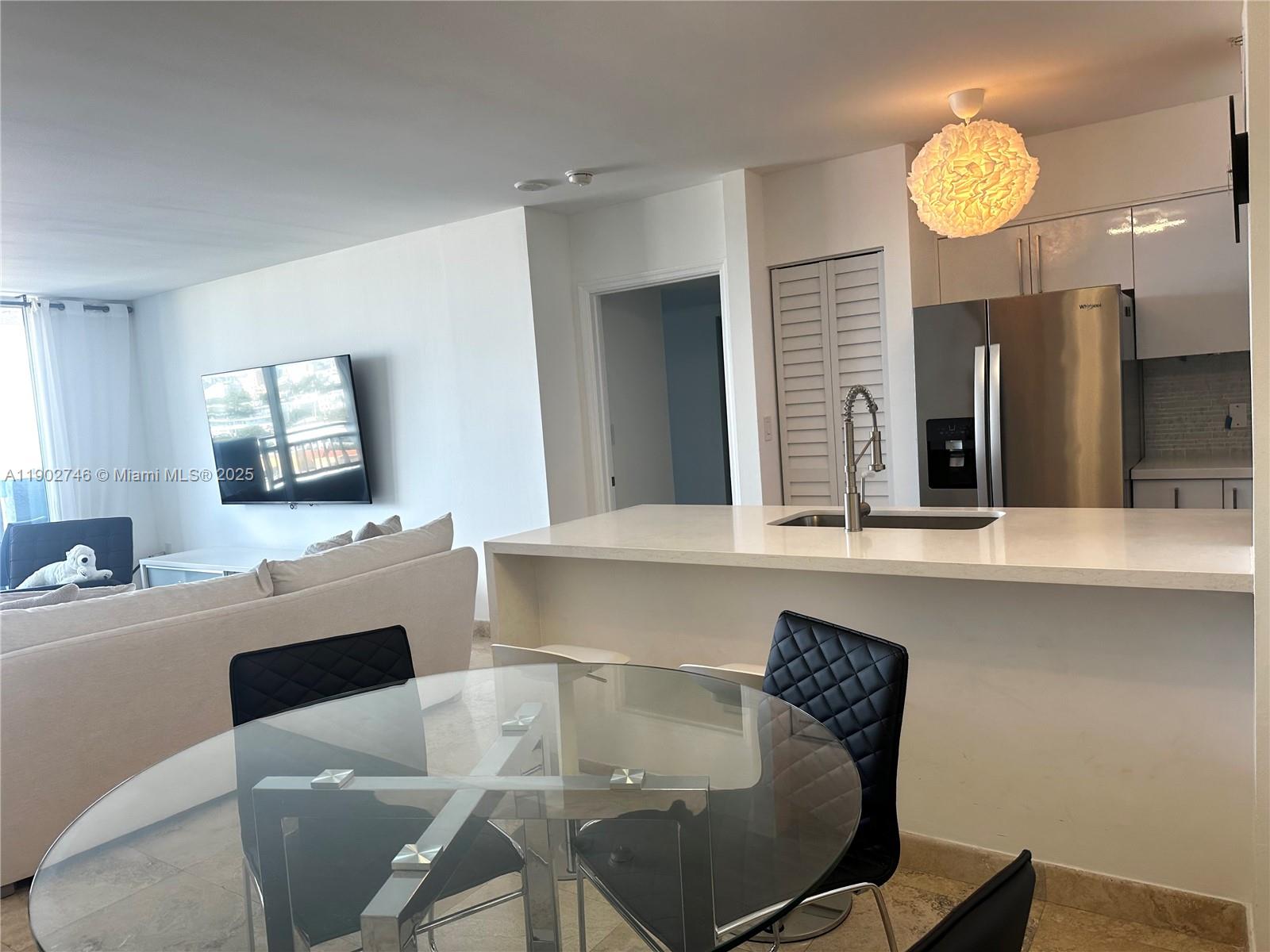 90 Alton Rd #1009, Miami Beach FL 33139