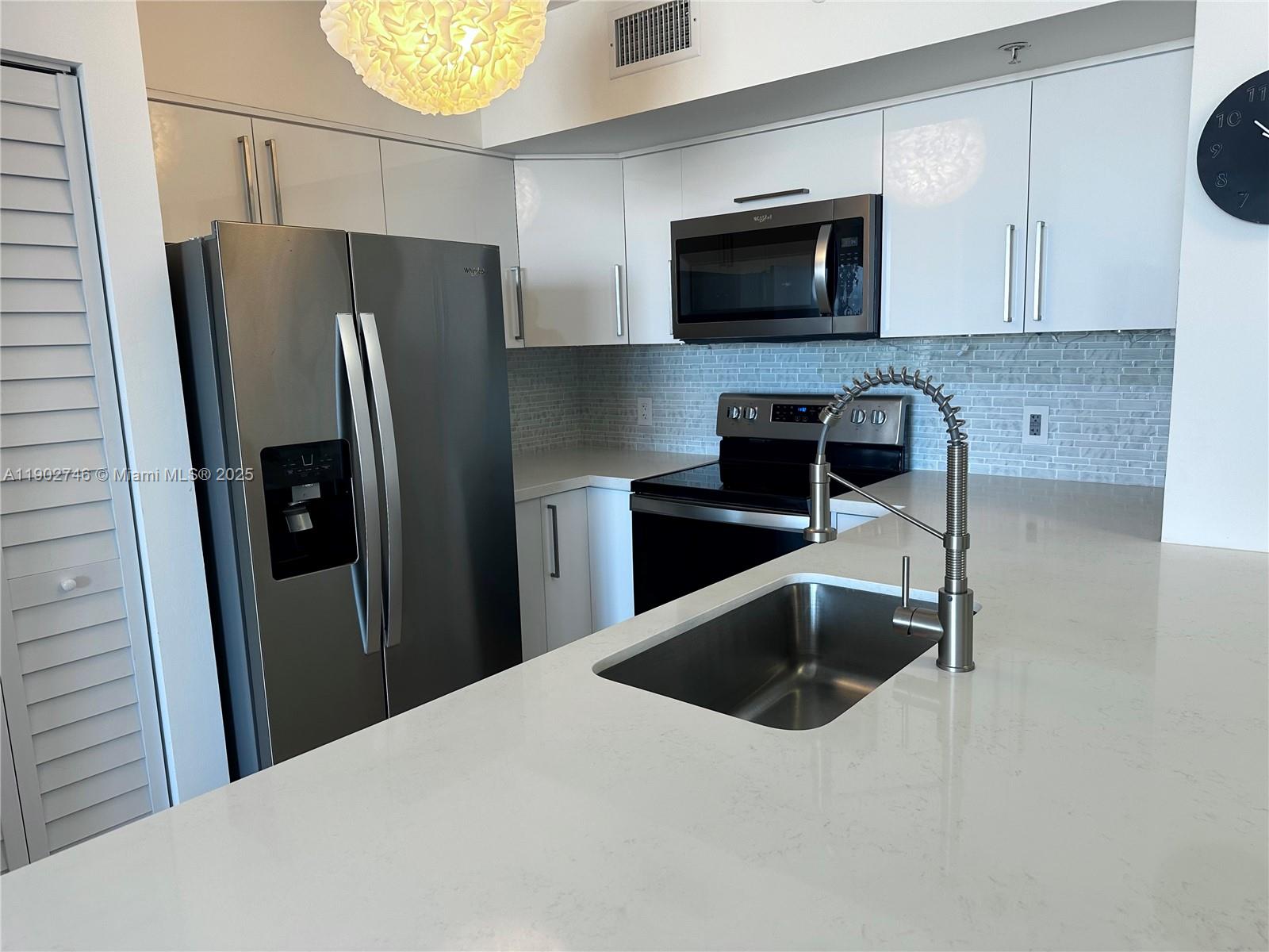 90 Alton Rd #1009, Miami Beach FL 33139