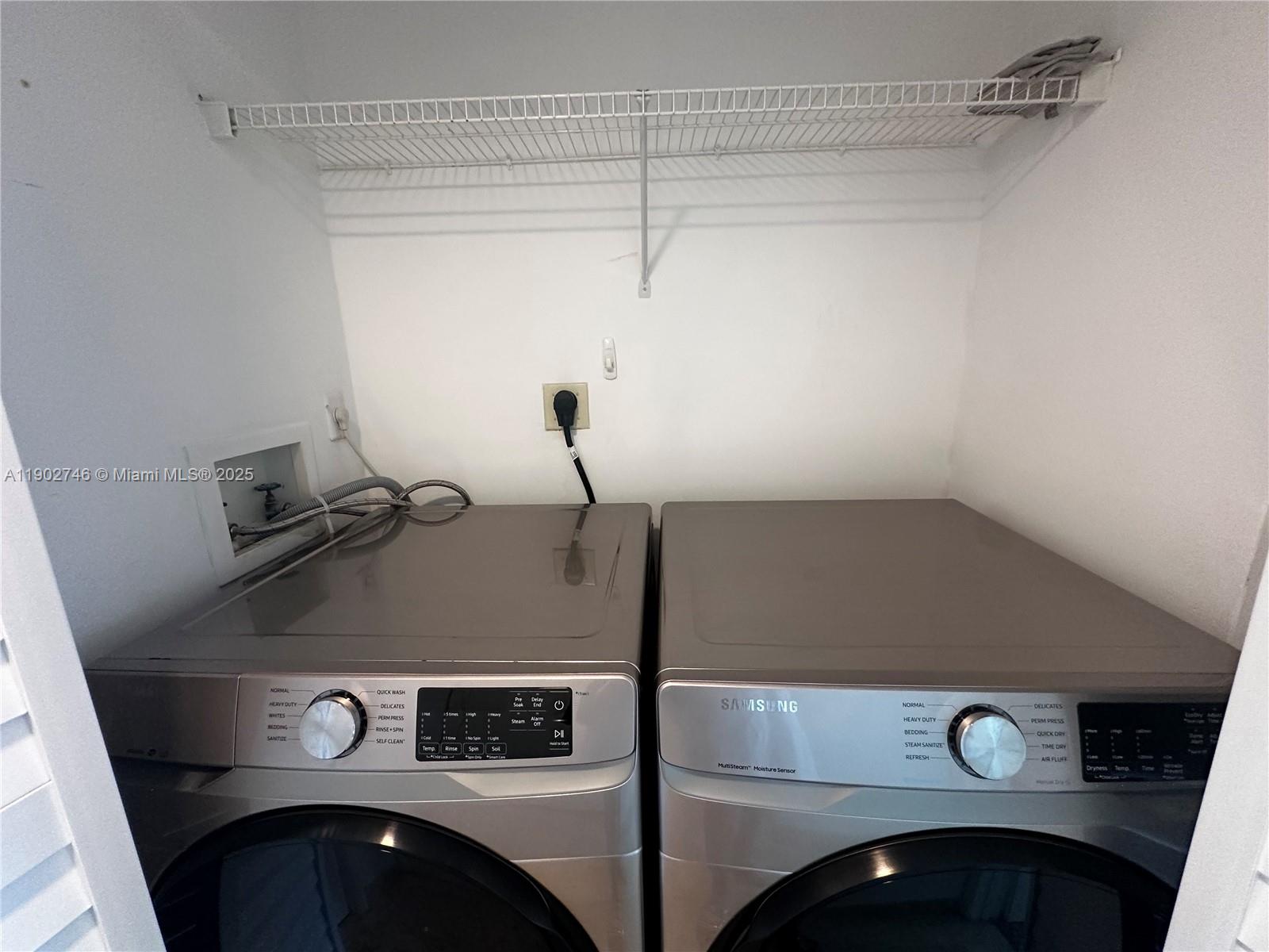 90 Alton Rd #1009, Miami Beach FL 33139