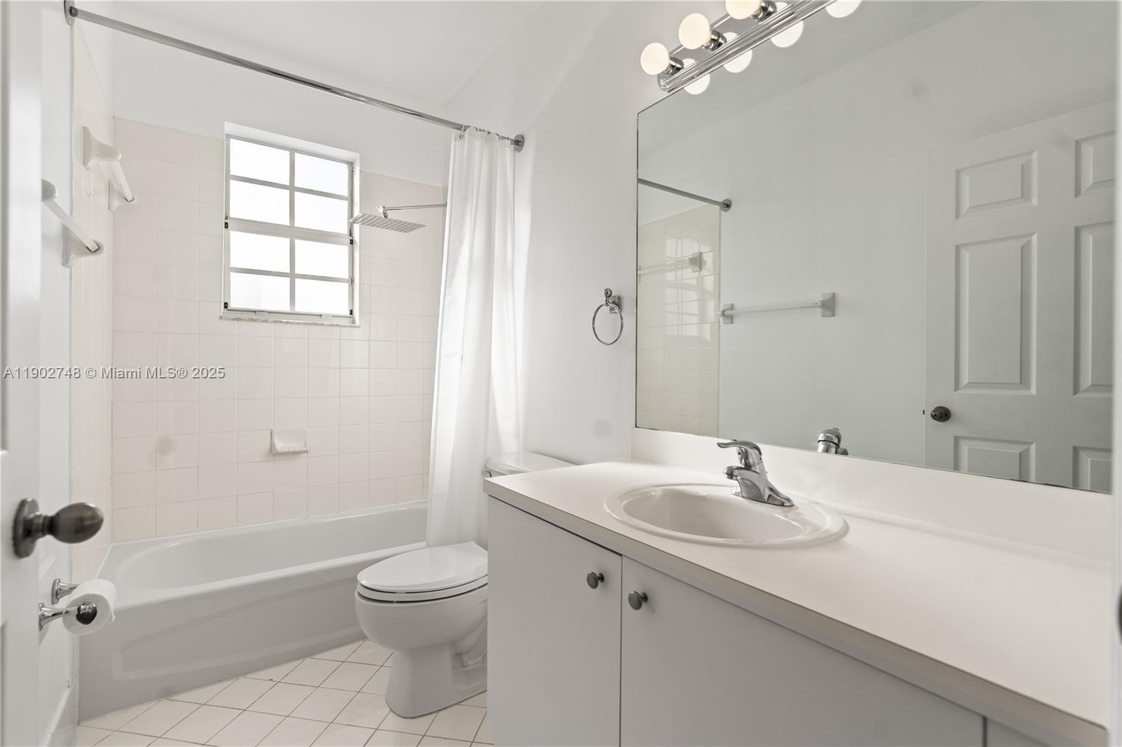 1398 NE 33rd Ave #201-25, Homestead FL 33033