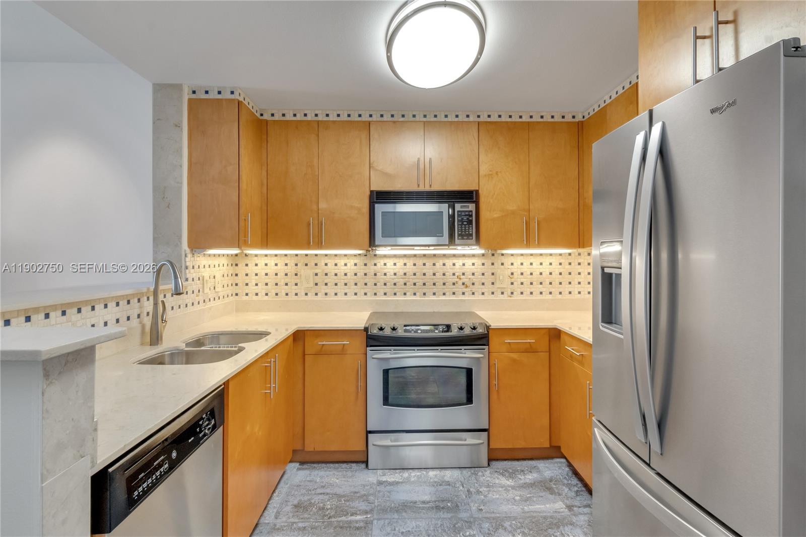 10 Aragon Ave #1208, Coral Gables FL 33134