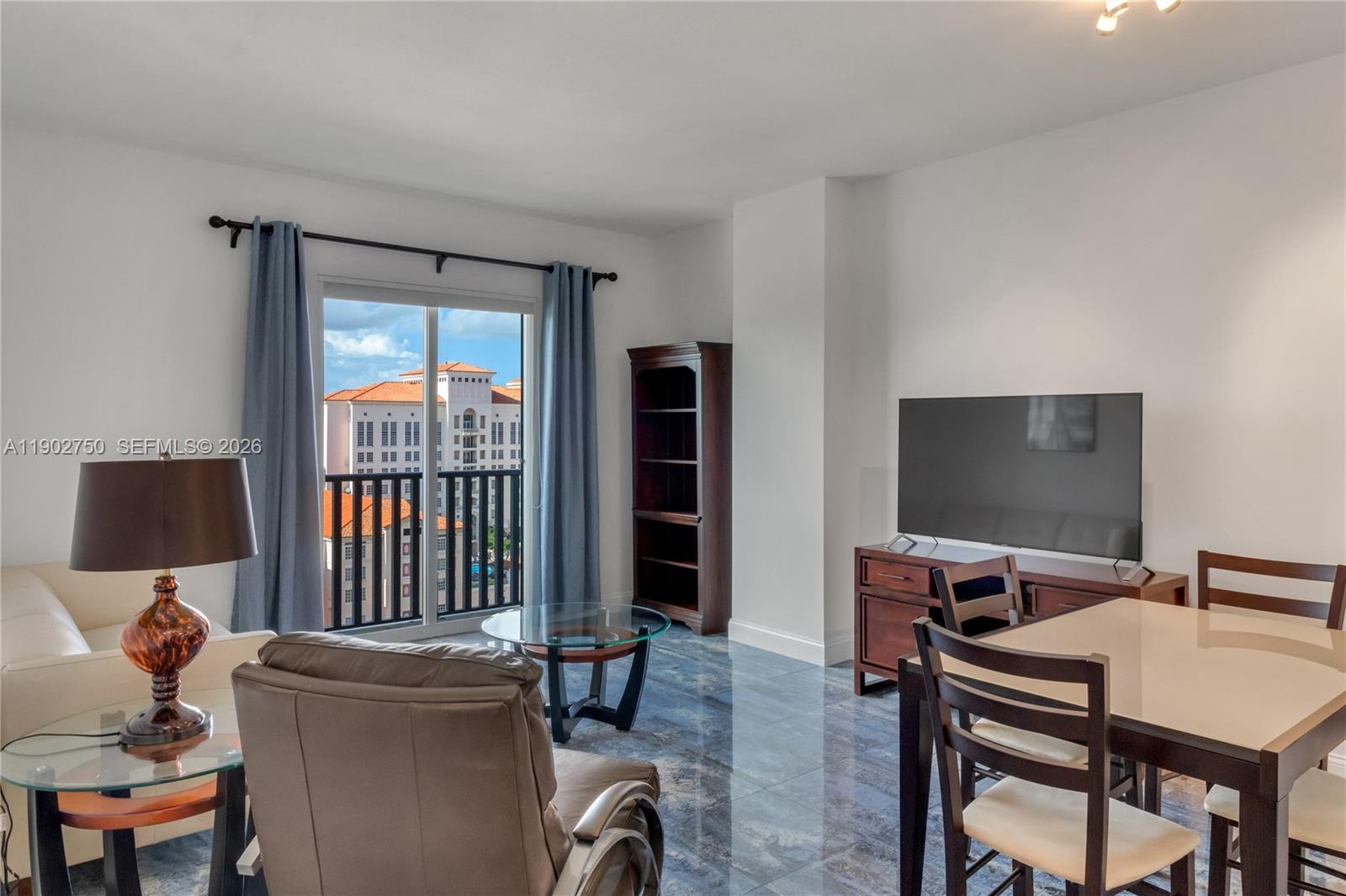 10 Aragon Ave #1208, Coral Gables FL 33134