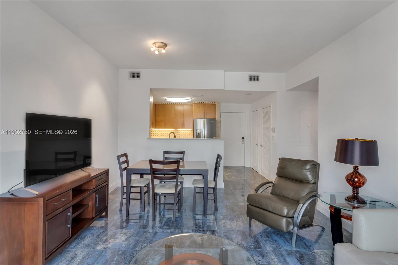 10 Aragon Ave #1208, Coral Gables FL 33134