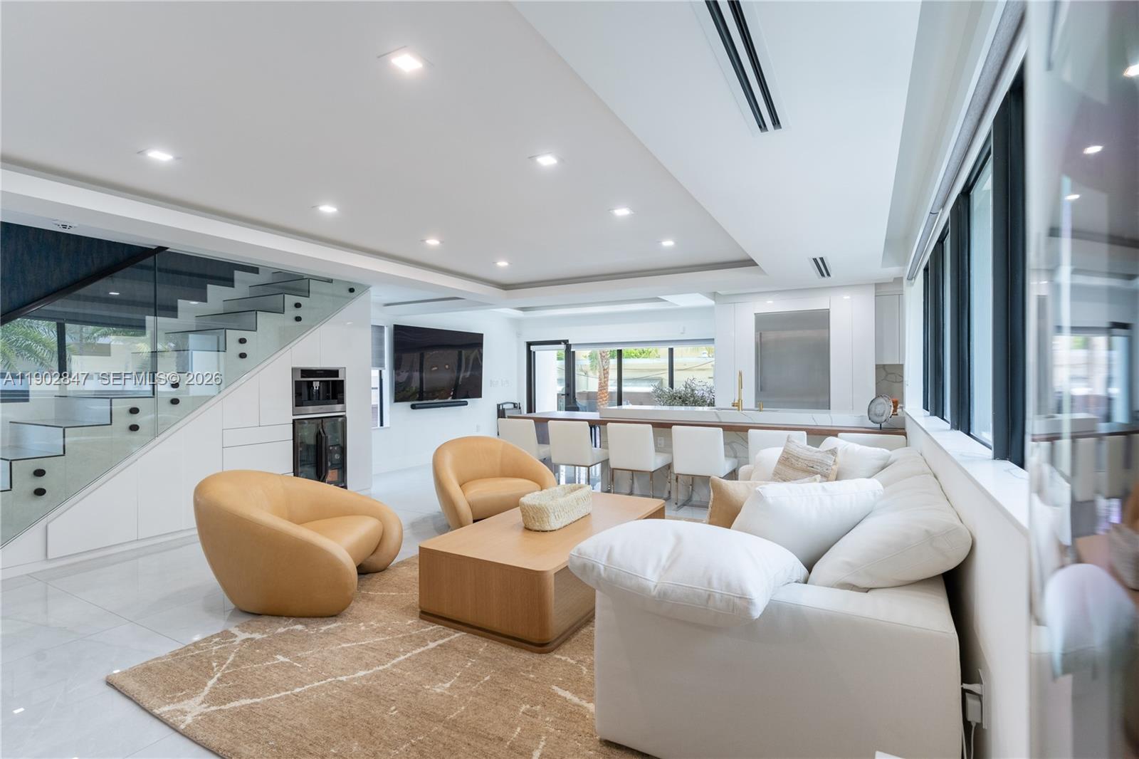 5601 N Ocean Dr, Hollywood FL 33019