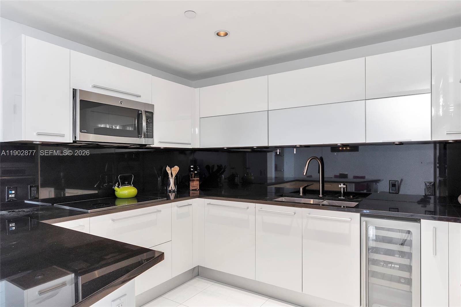 17121 Collins Ave #2906, Sunny Isles Beach FL 33160