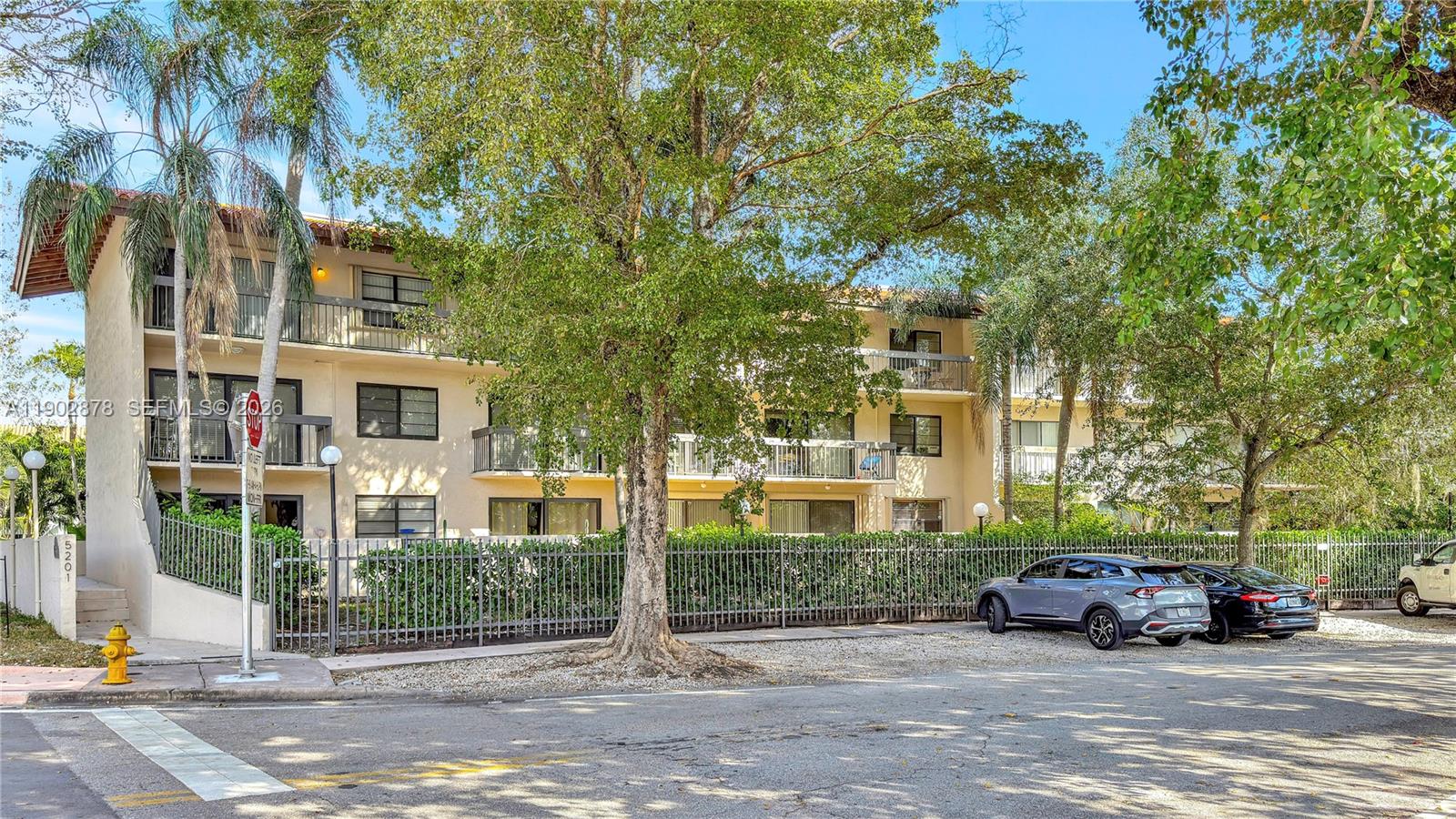 5201 Orduna Dr. #15, Coral Gables FL 33146