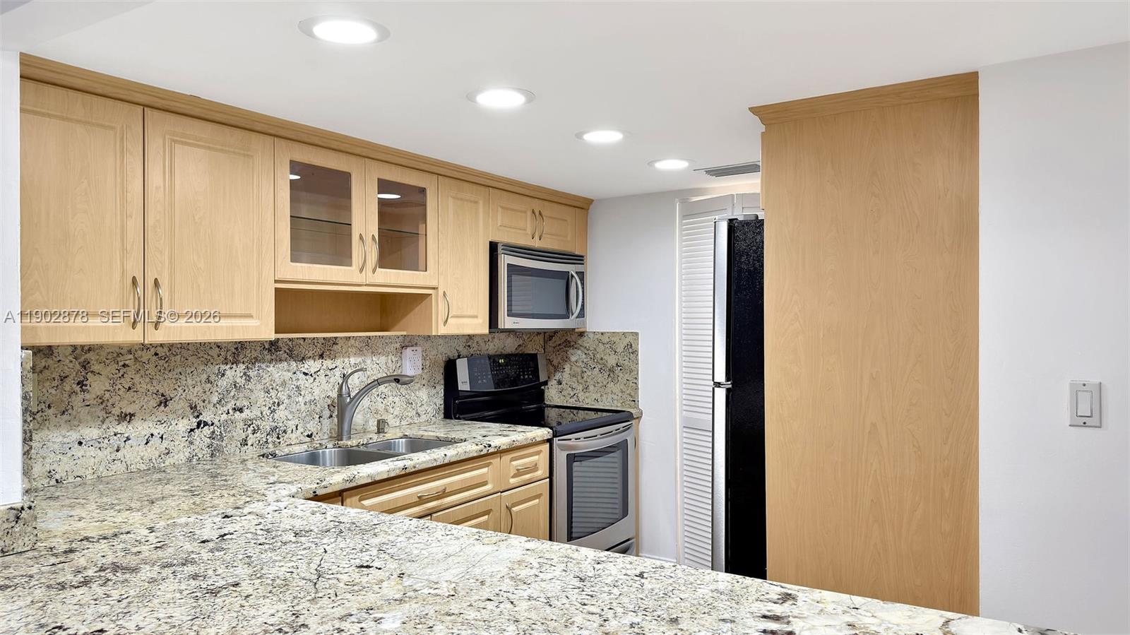5201 Orduna Dr. #15, Coral Gables FL 33146