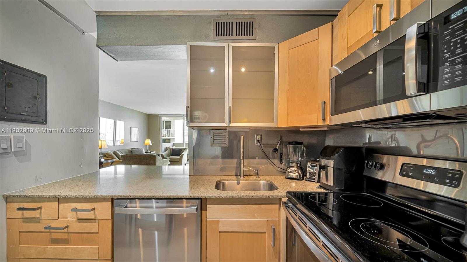 1200 West Ave #719, Miami Beach FL 33139