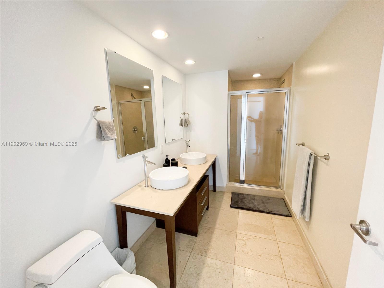 485 Brickell Ave #2602, Miami FL 33131