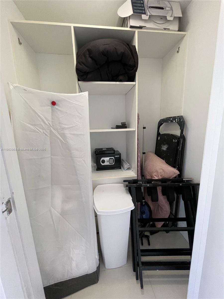 485 Brickell Ave #2602, Miami FL 33131