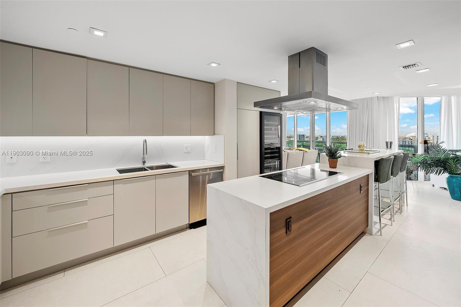 1643 Brickell Ave #1602, Miami FL 33129