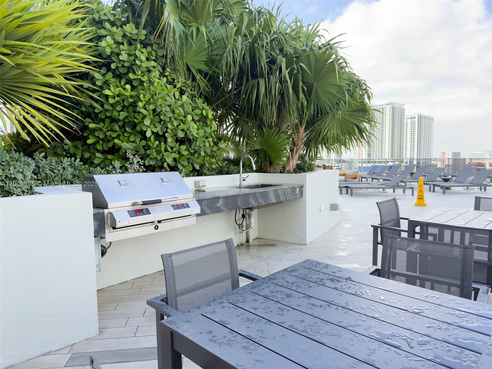 488 NE 18th St #2301, Miami FL 33132