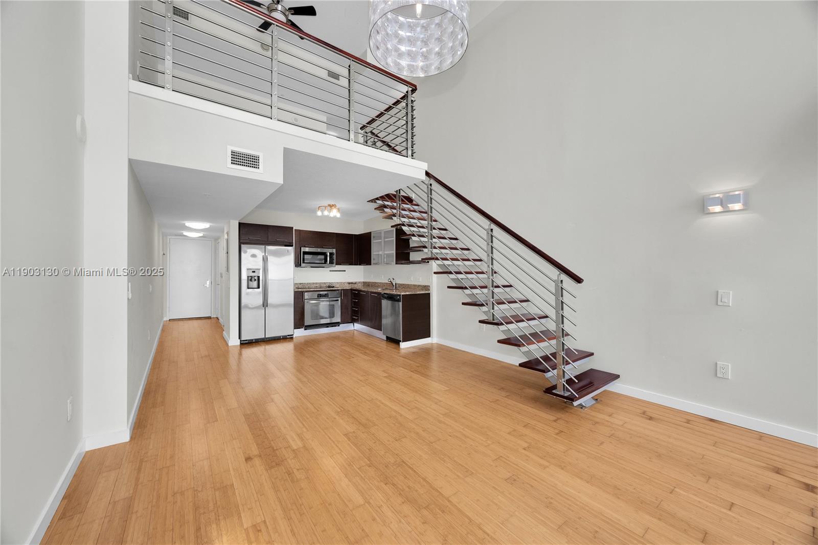 41 SE 5th St #1515, Miami FL 33131