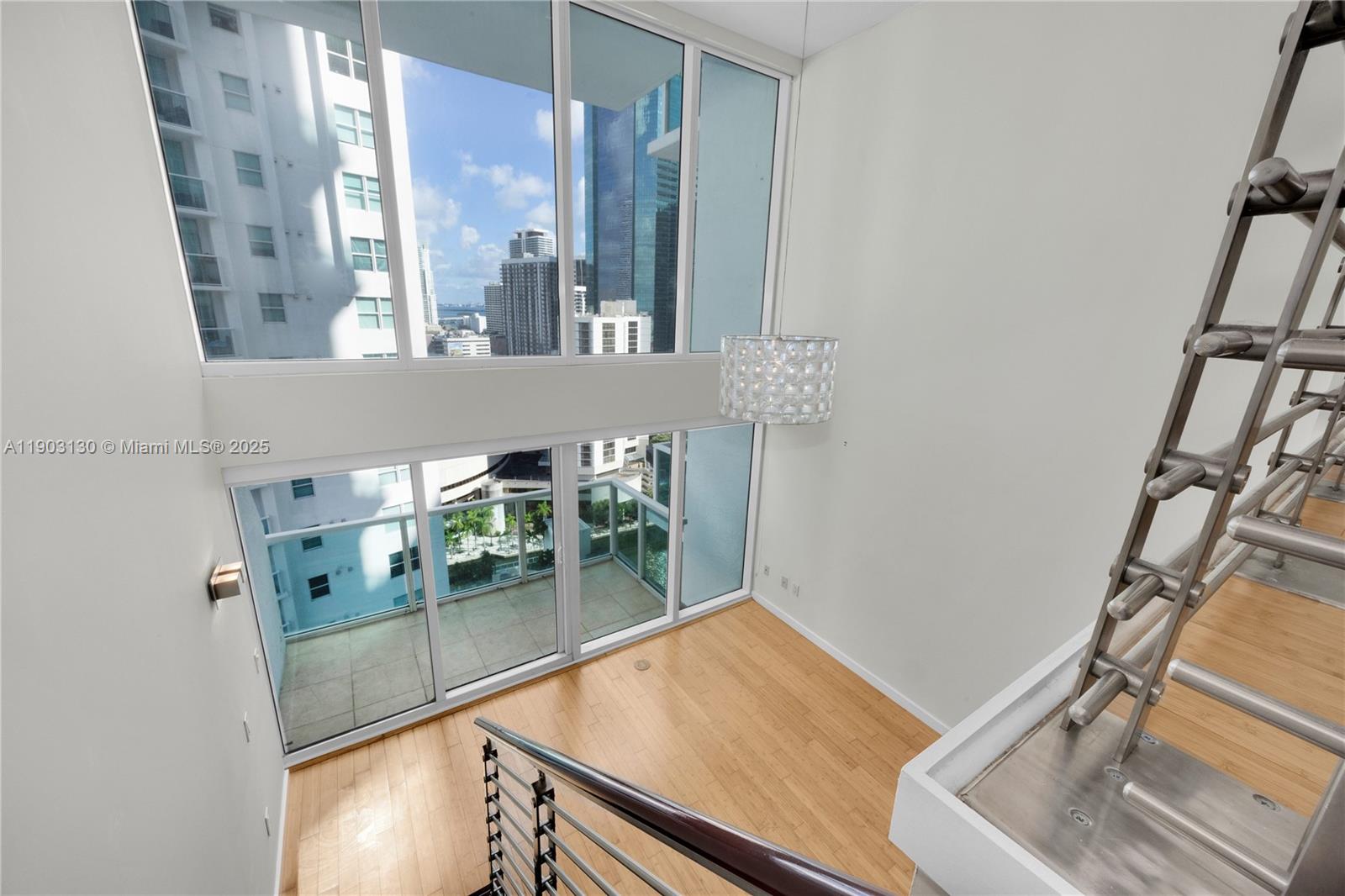 41 SE 5th St #1515, Miami FL 33131