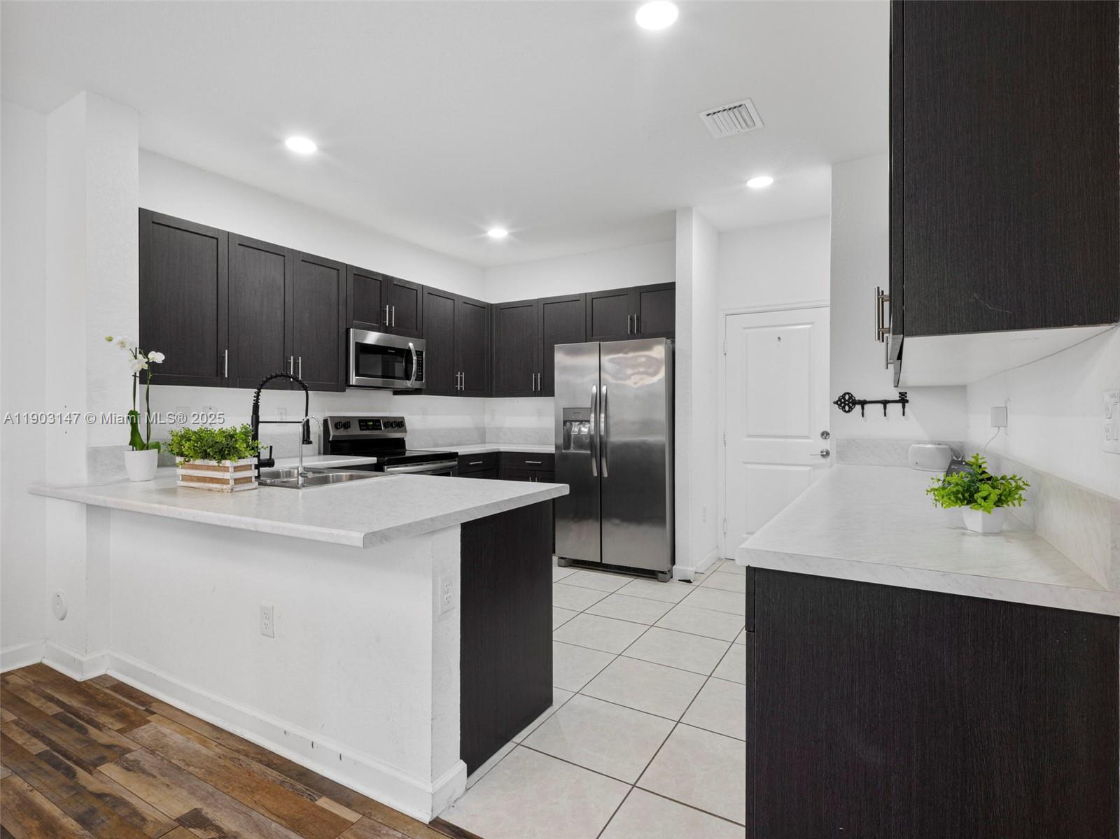 1411 SE 26th Rd #1411, Homestead FL 33035