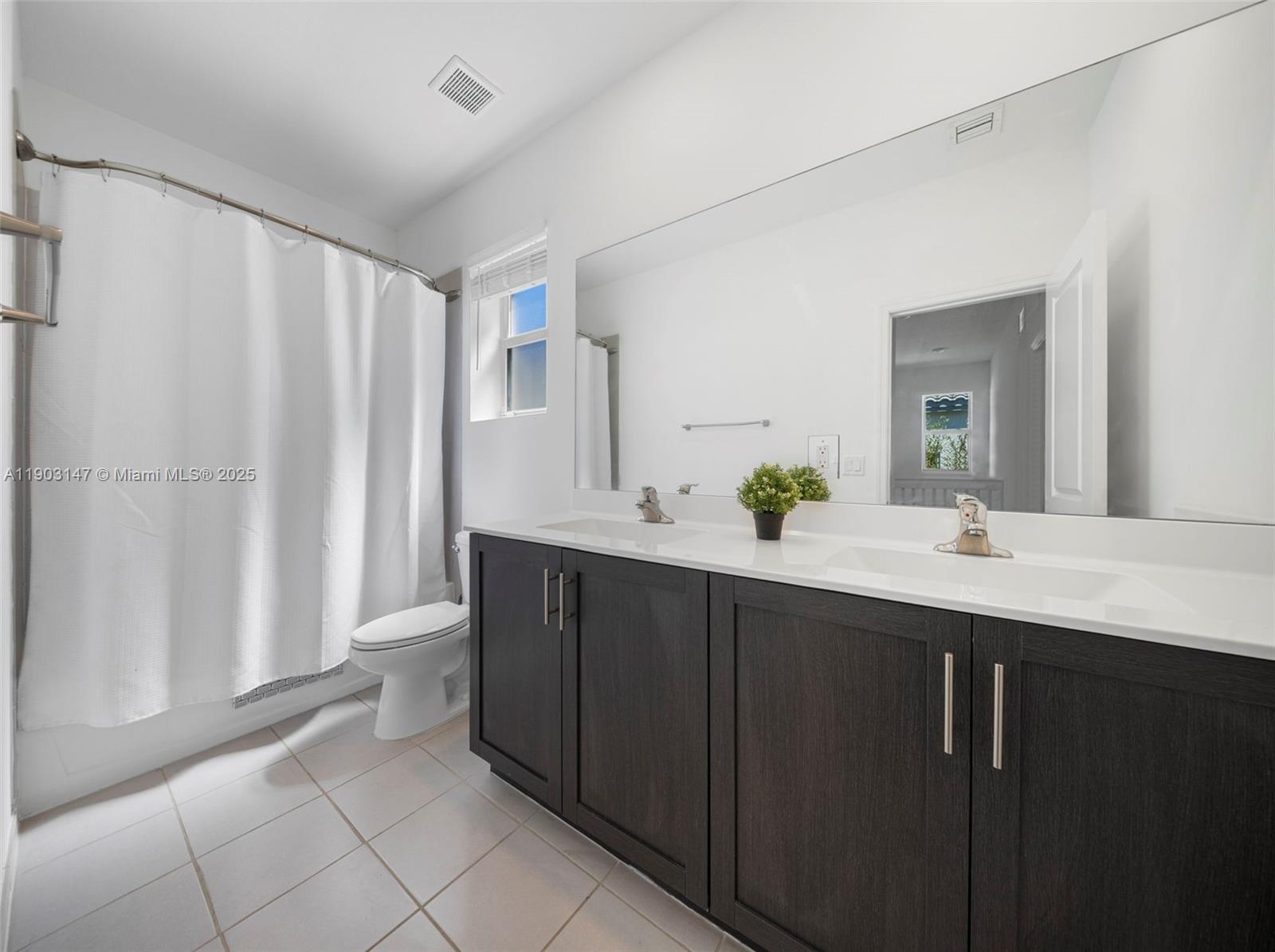 1411 SE 26th Rd #1411, Homestead FL 33035