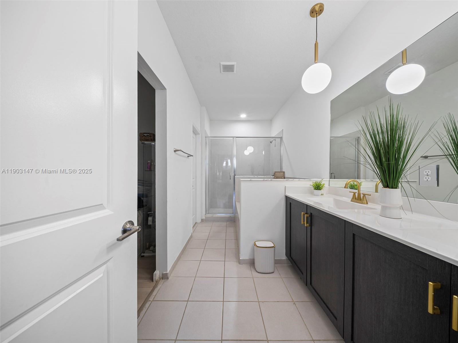 1411 SE 26th Rd #1411, Homestead FL 33035