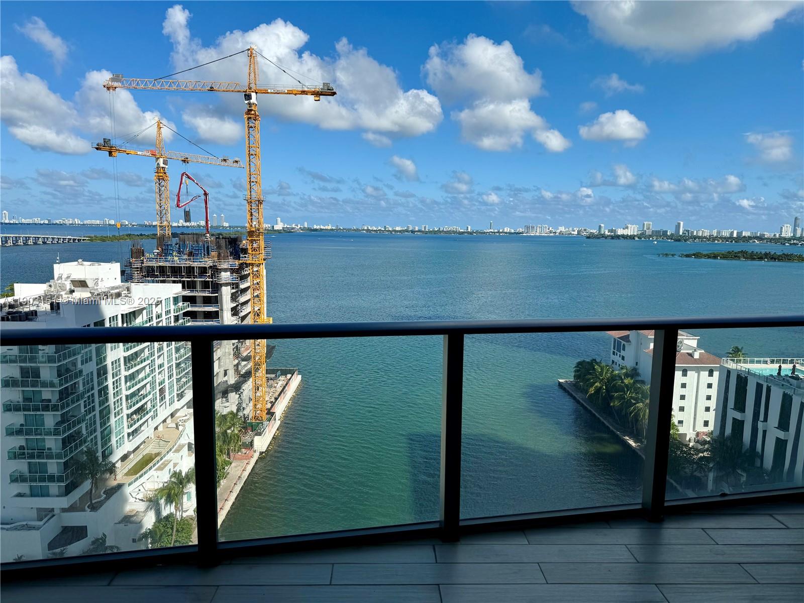 460 NE 28th St #1603, Miami FL 33137