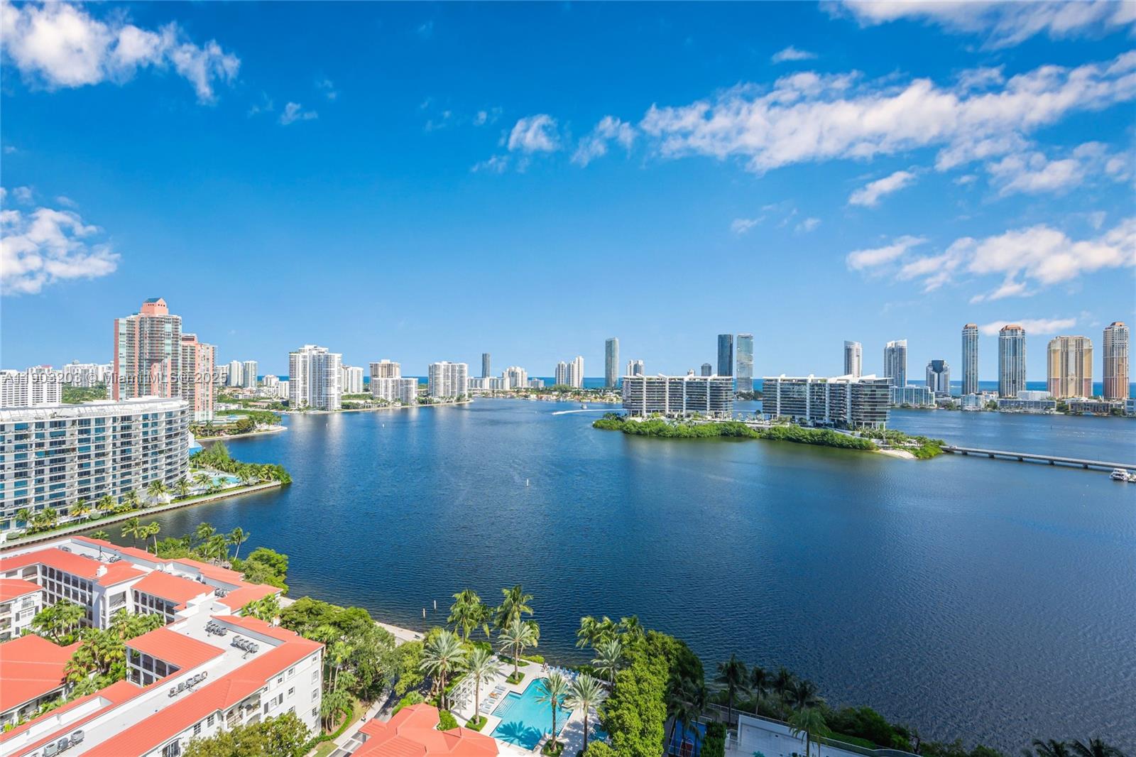 3301 NE 183rd St #2103, Aventura FL 33160