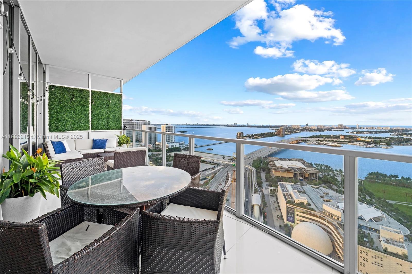 1100 Biscayne Blvd #3303, Miami FL 33132