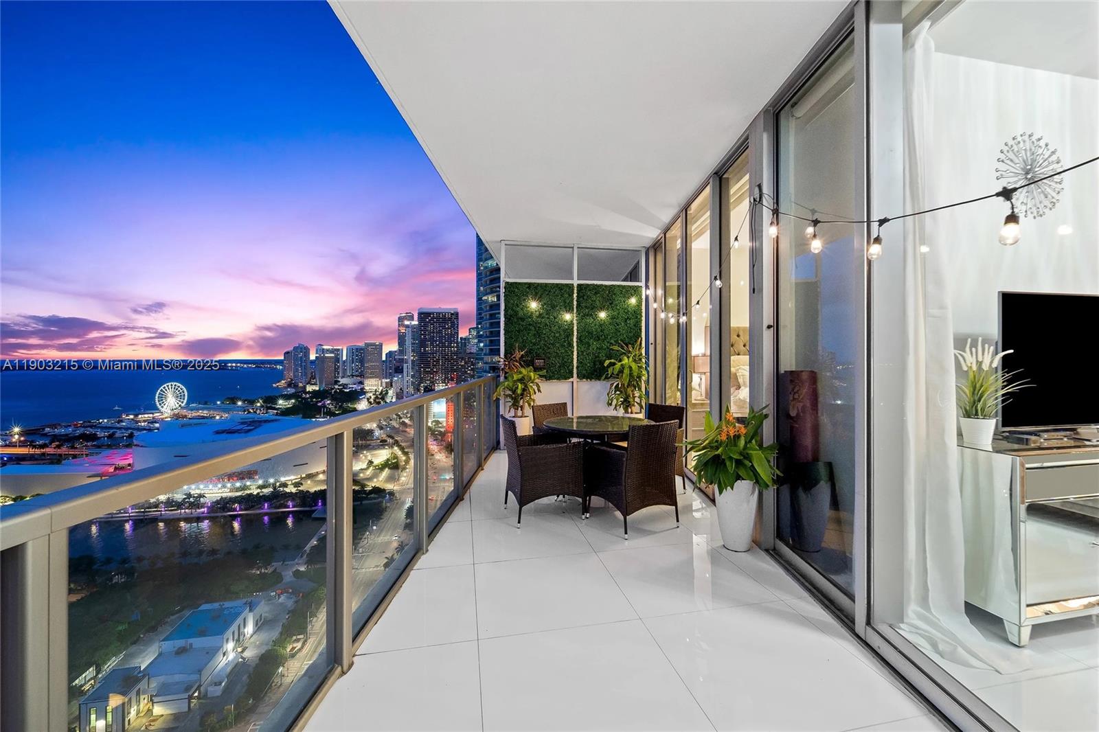 1100 Biscayne Blvd #3303, Miami FL 33132