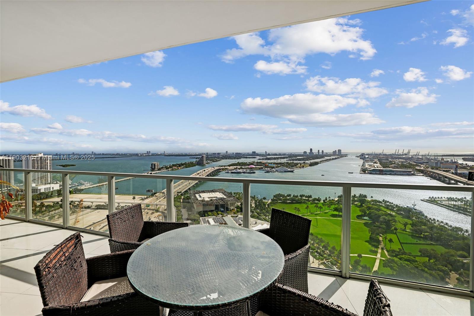 1100 Biscayne Blvd #3303, Miami FL 33132