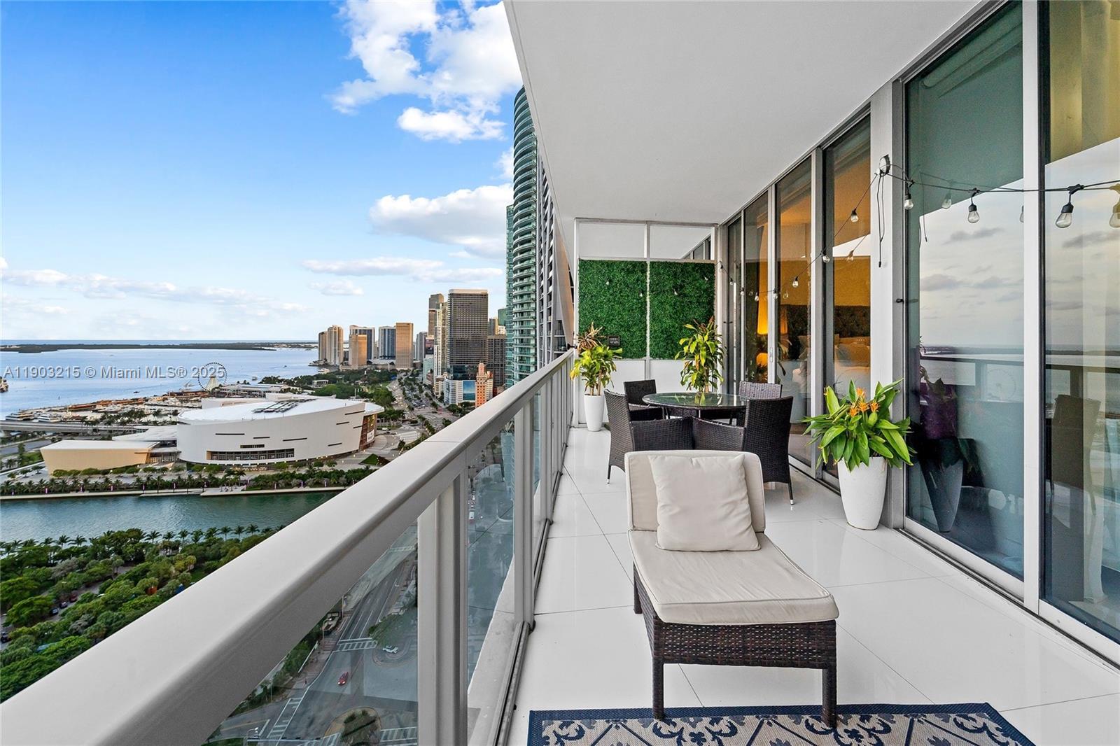 1100 Biscayne Blvd #3303, Miami FL 33132