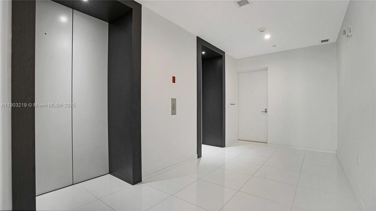 1100 Biscayne Blvd #5202, Miami FL 33132