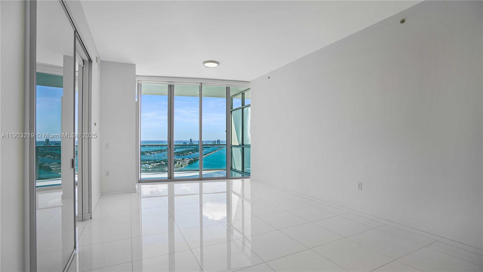 1100 Biscayne Blvd #5202, Miami FL 33132