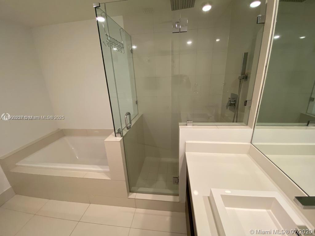 1100 S MIAMI AVE #3011, Miami FL 33130