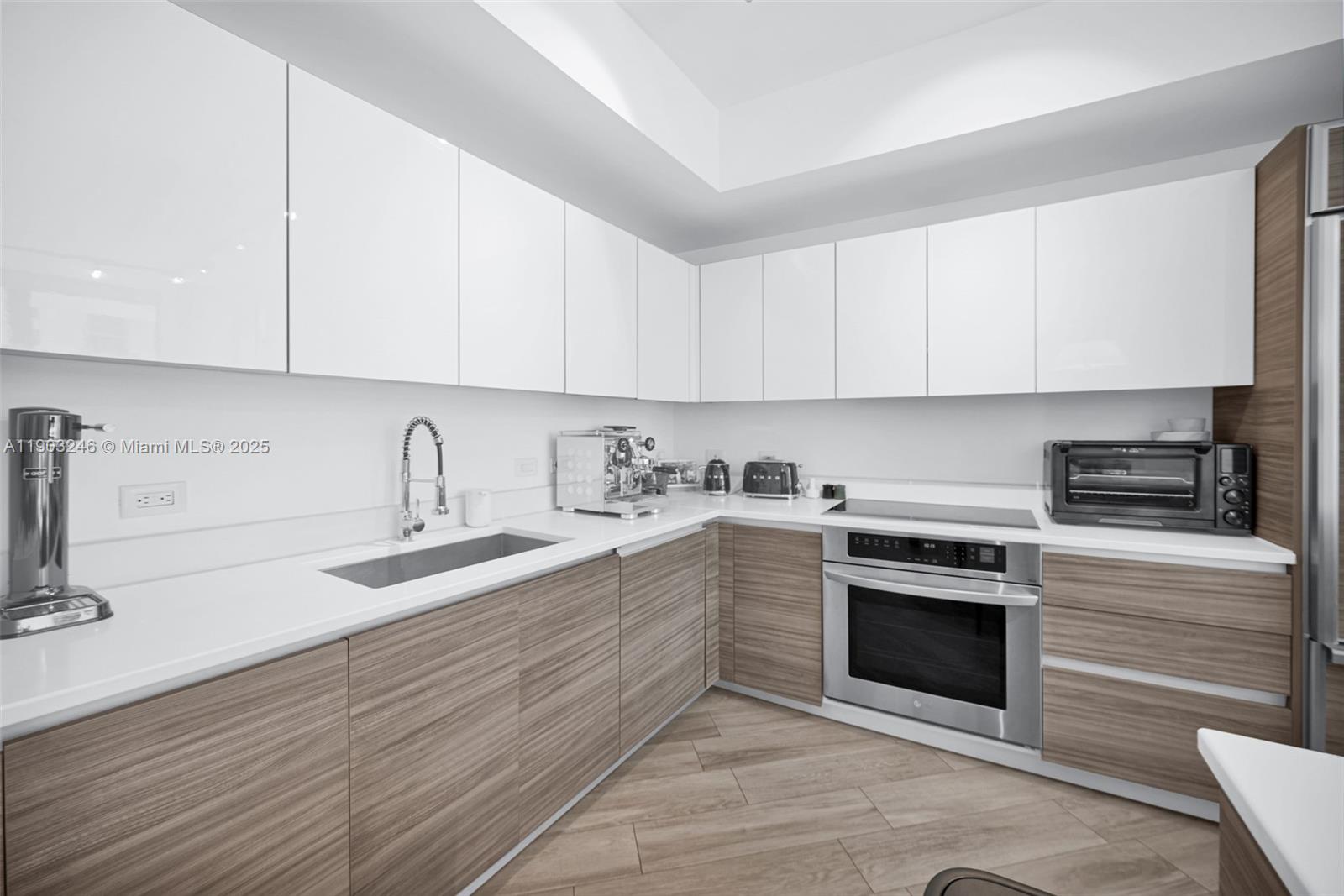 1100 S Miami Ave #1010, Miami FL 33130