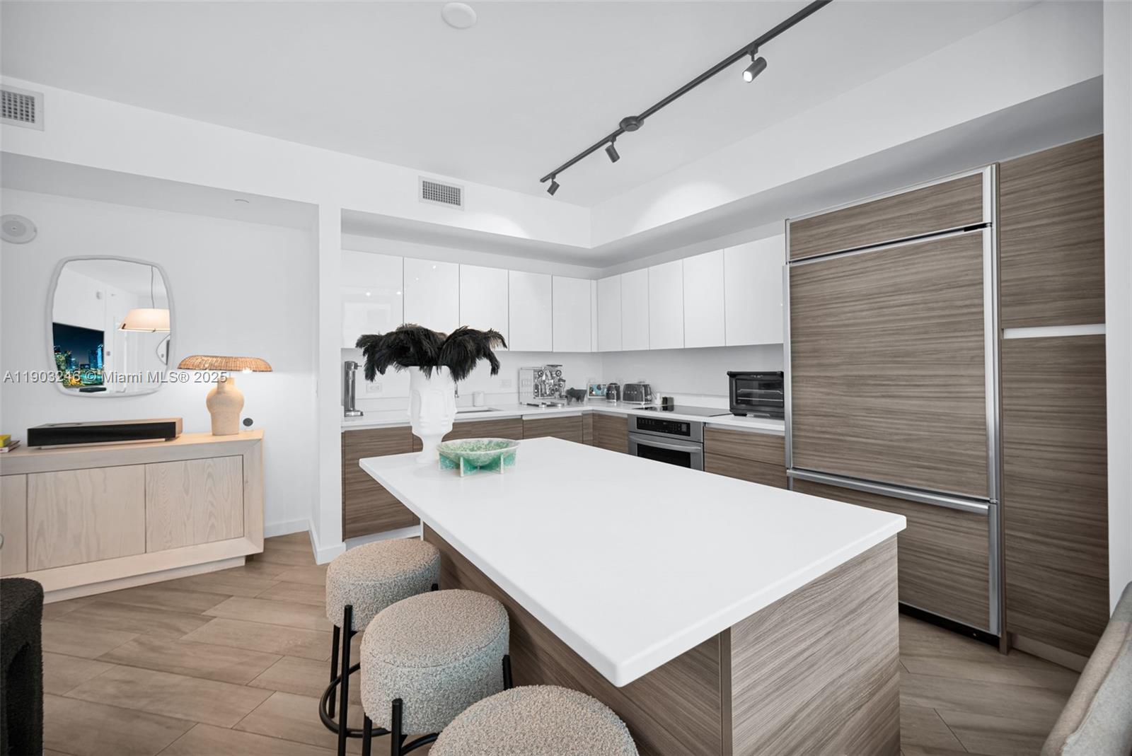 1100 S Miami Ave #1010, Miami FL 33130