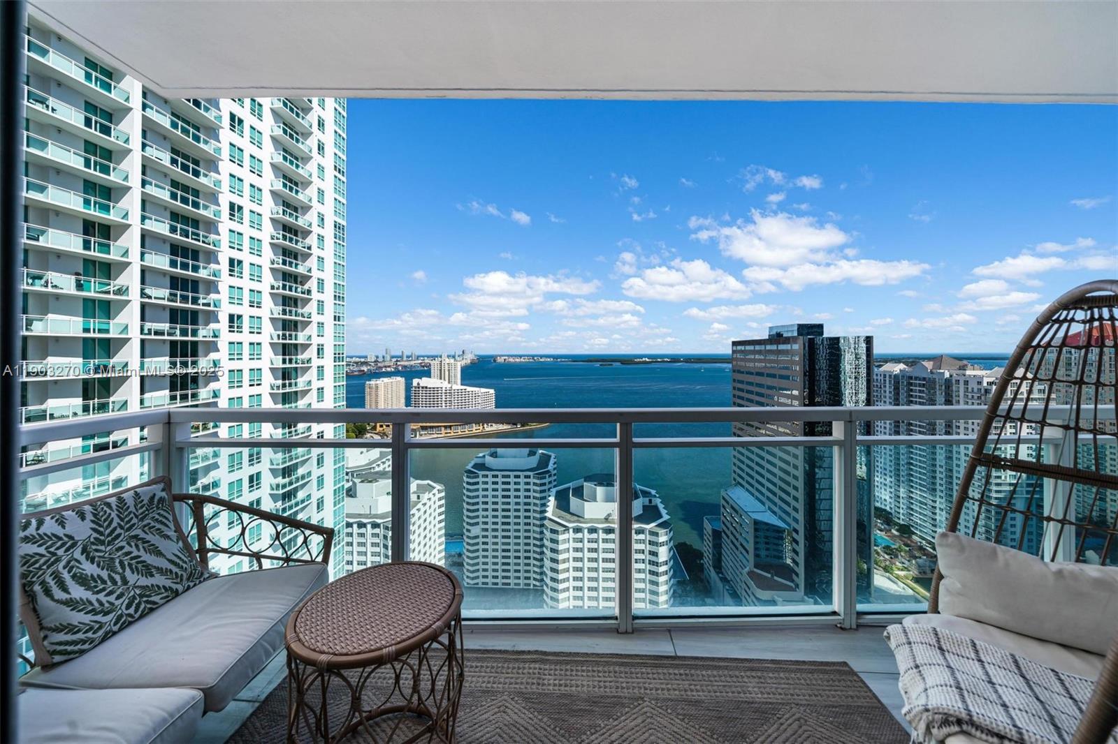 951 Brickell Ave #3504, Miami FL 33131