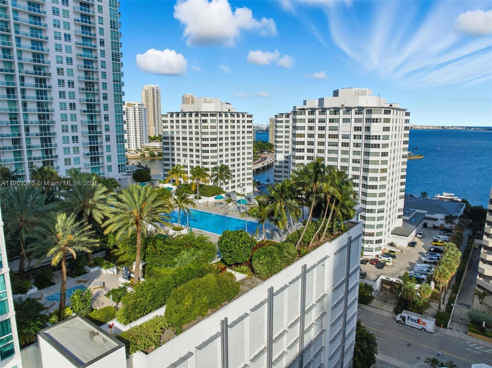 951 Brickell Ave #3504, Miami FL 33131