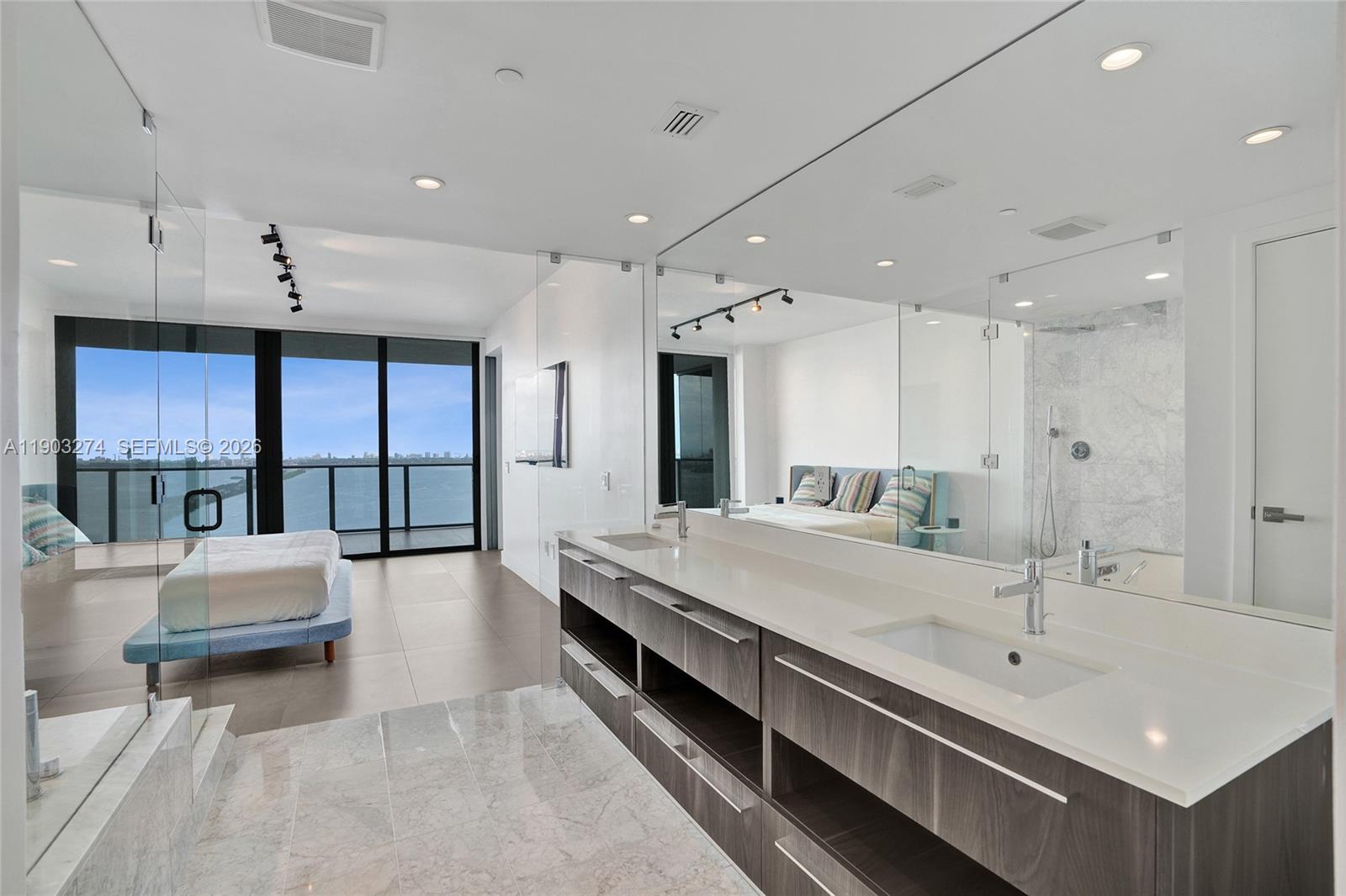 3131 NE 7th Ave #4203, Miami FL 33137