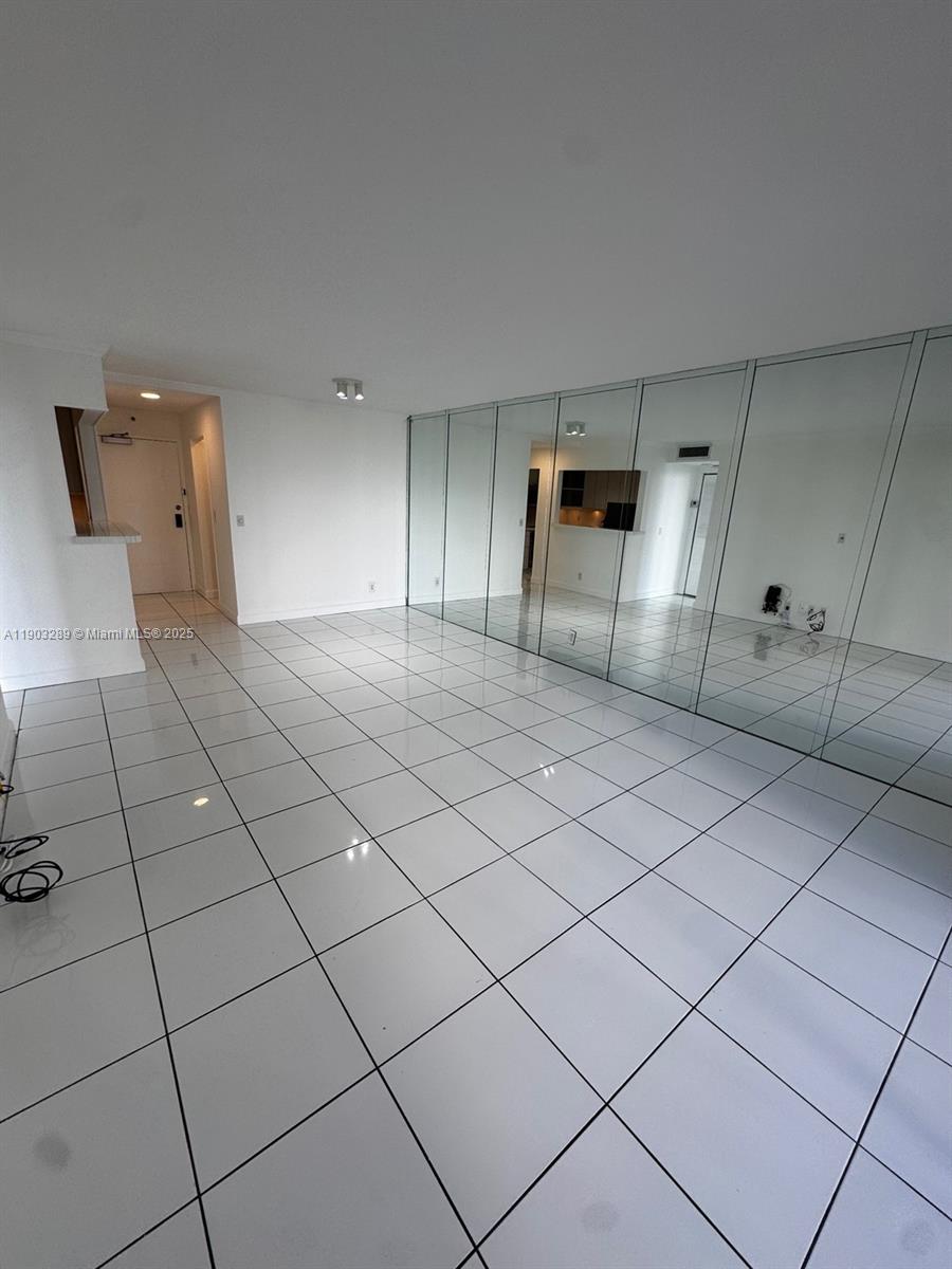 200 SE 15th Rd #6H, Miami FL 33129