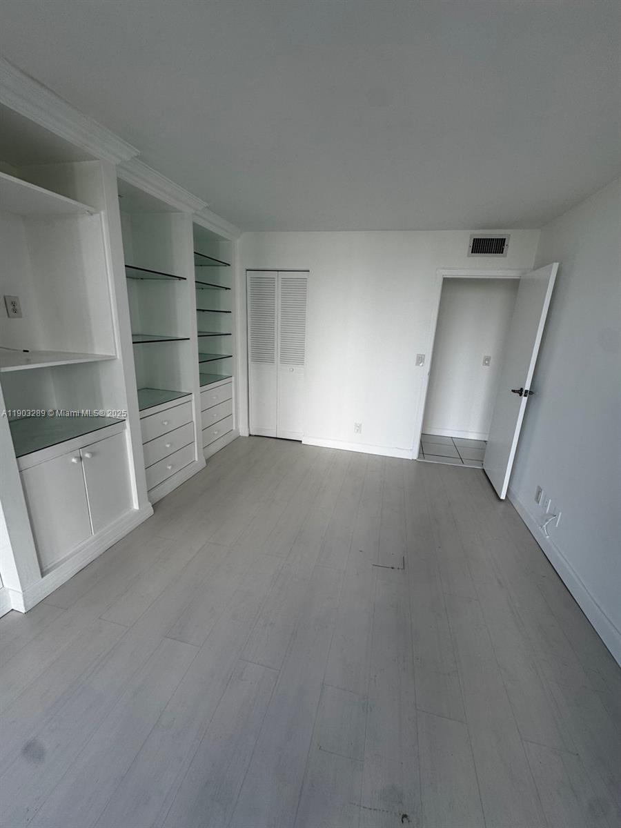 200 SE 15th Rd #6H, Miami FL 33129
