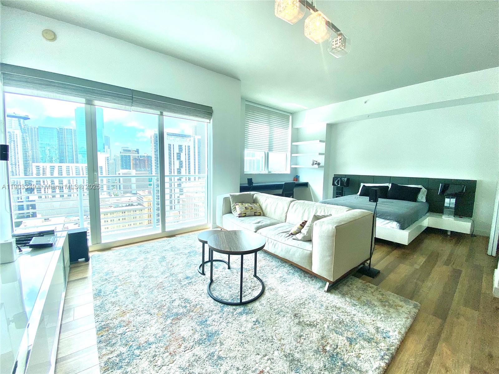 133 NE 2nd Ave #2904, Miami FL 33132