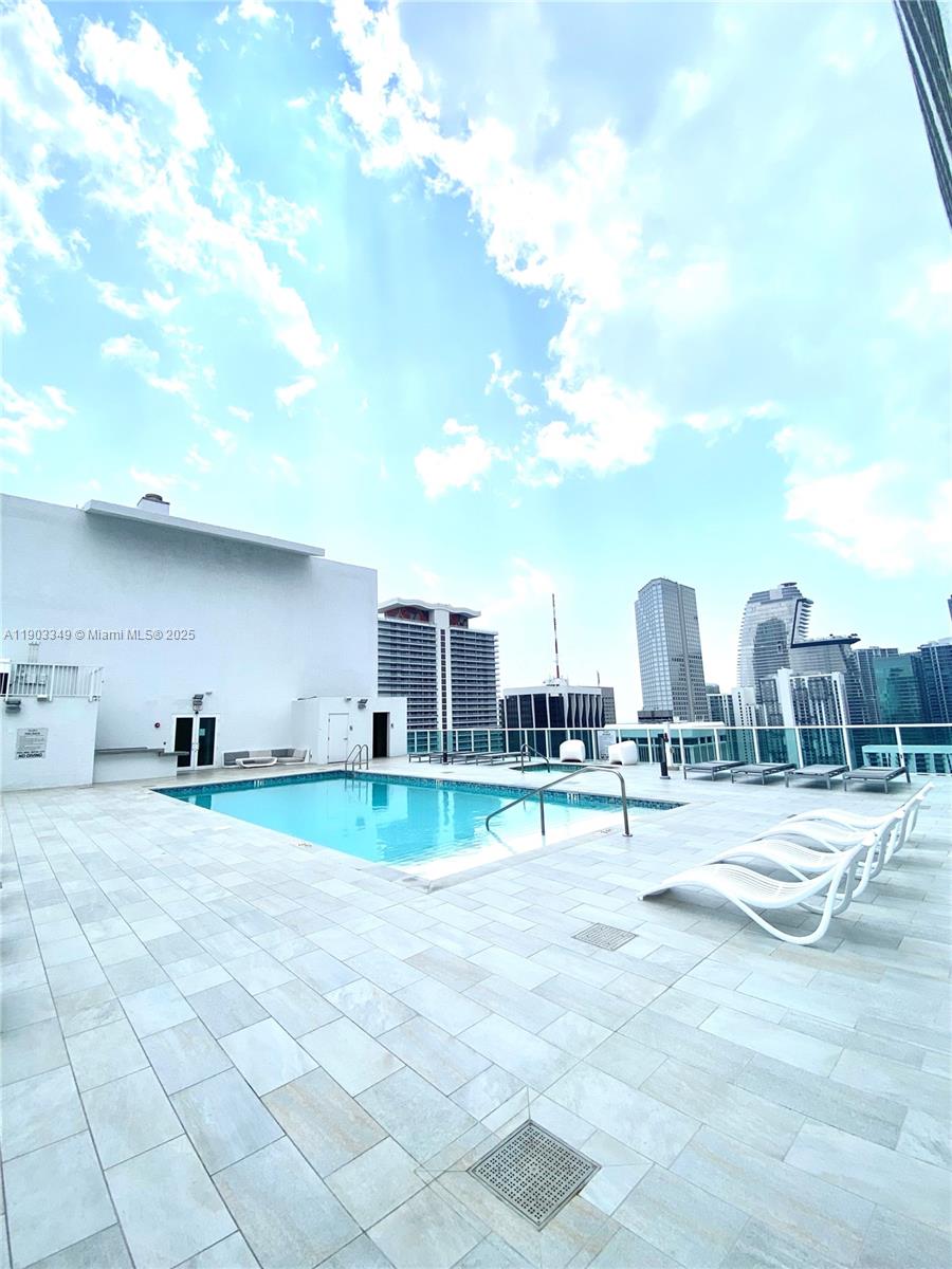 133 NE 2nd Ave #2904, Miami FL 33132