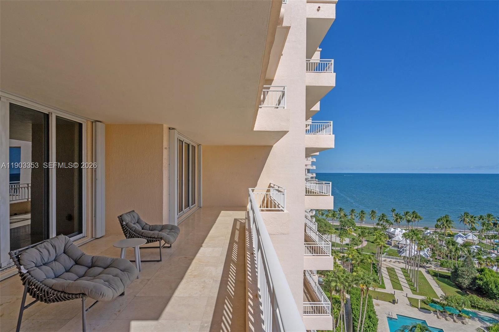 791 Crandon Blvd #1402, Key Biscayne FL 33149