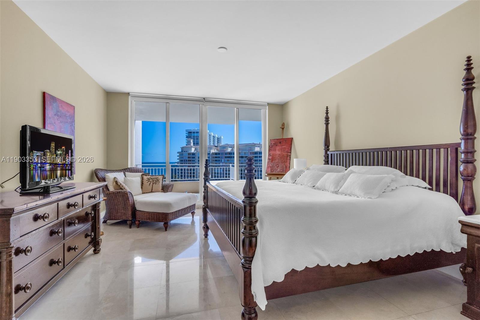791 Crandon Blvd #1402, Key Biscayne FL 33149