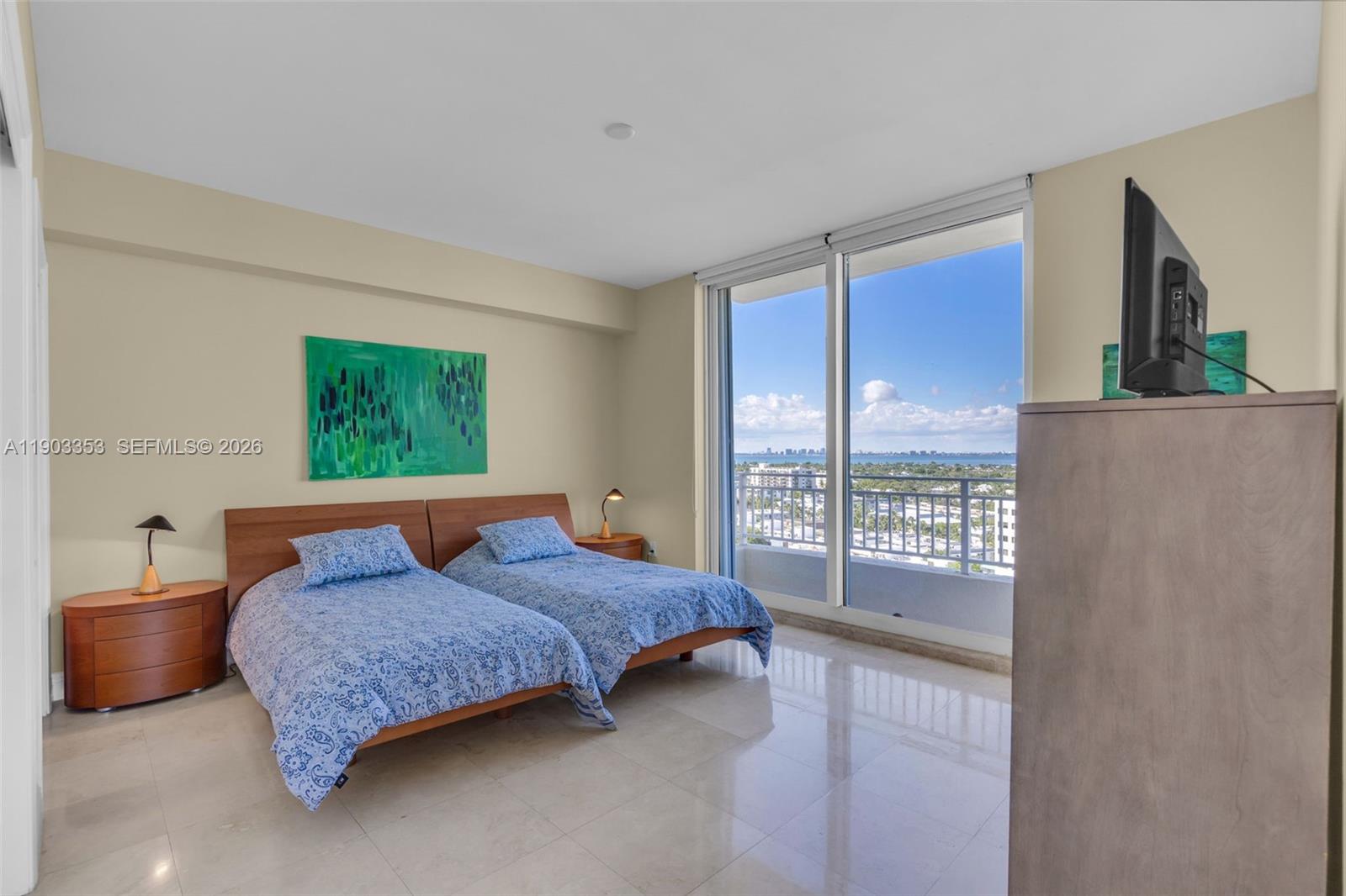 791 Crandon Blvd #1402, Key Biscayne FL 33149