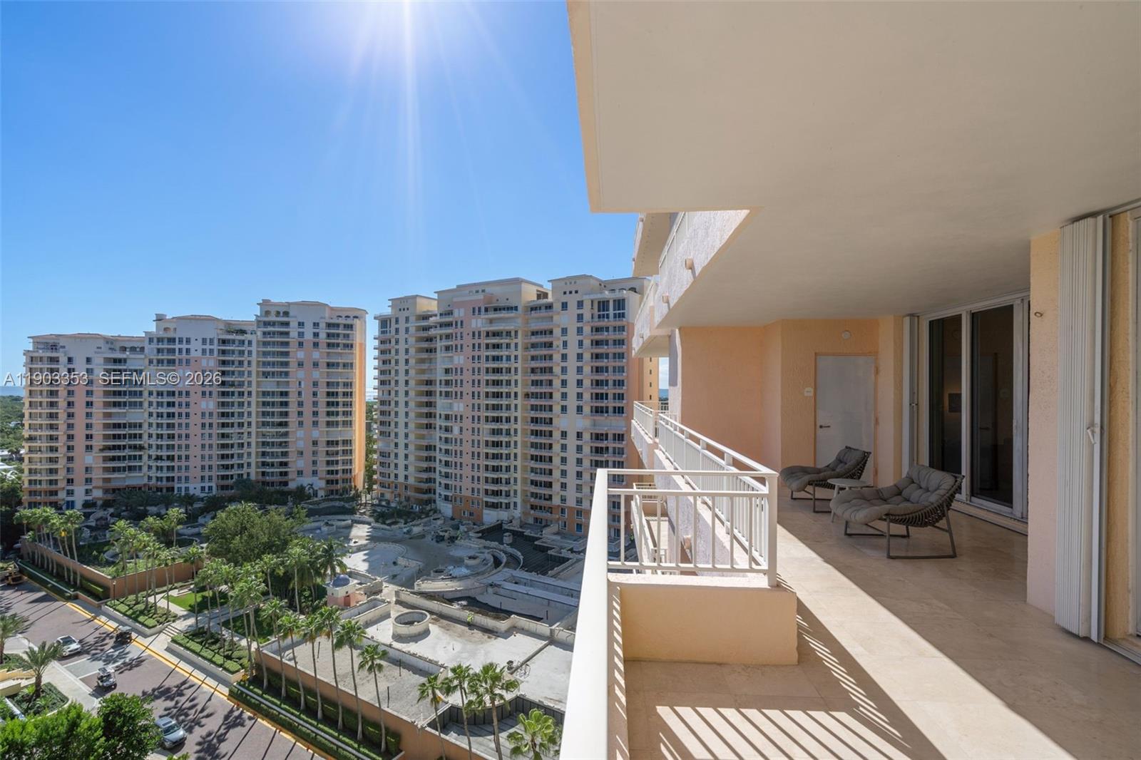 791 Crandon Blvd #1402, Key Biscayne FL 33149