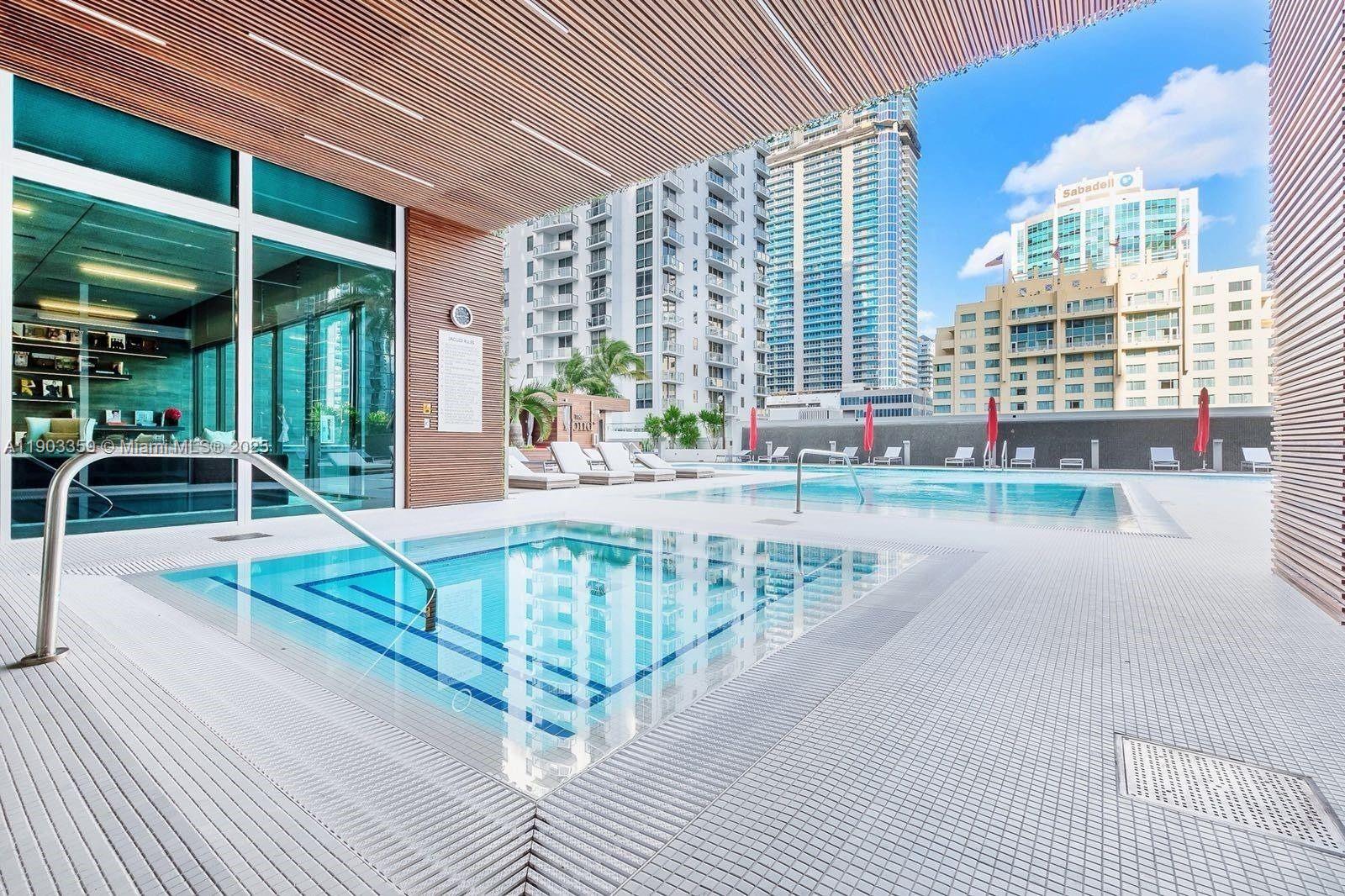 1080 Brickell Ave #2007, Miami FL 33131